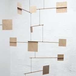 Quadrat mobile, 9 natur  