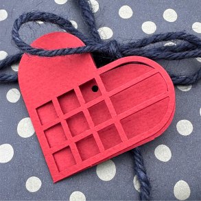 Gift tag, heart, red