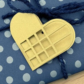 Heart ornaments - gift tag, gold