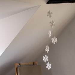 Flower Mobile, white