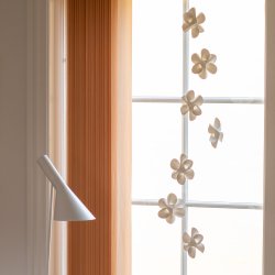 Flower Mobile, white