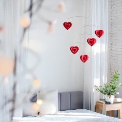 Clara Heart Mobile, red