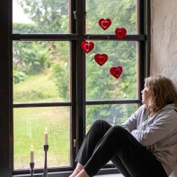 Clara Heart Mobile, red