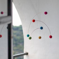 Bounce Mobile, multi colour