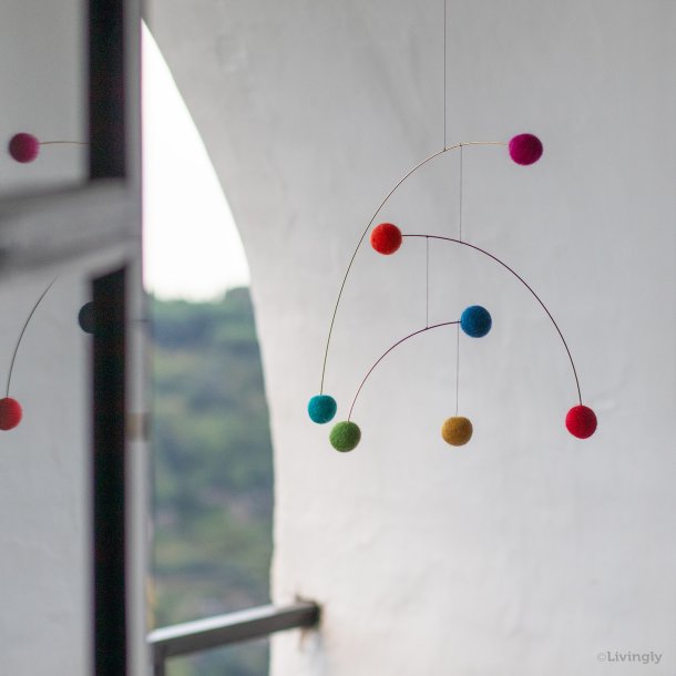 Bounce Mobile, multi colour