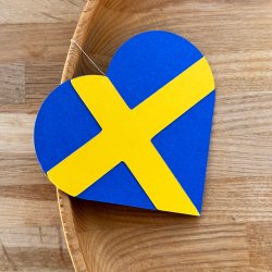 Heart Flag Card, Sweden
