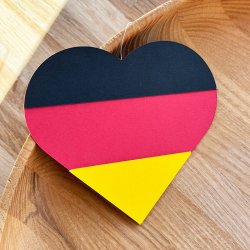 Heart Flag Card, Germany